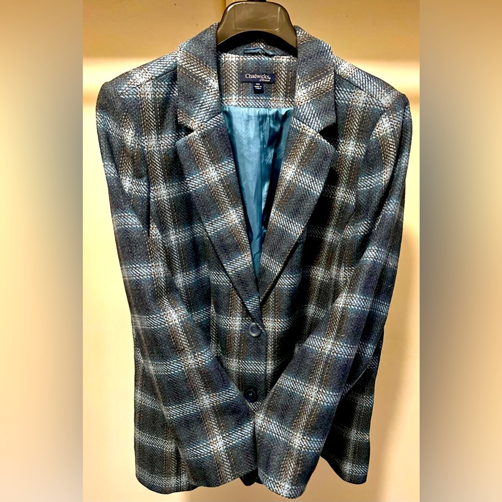 Chadwick’s of Boston Women’s Blue and Gray Striped Blazer